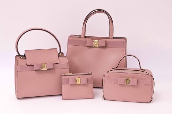2020「粉紅精品包」推薦！FENDI 紙袋包夢幻粉色、Burberry 皮革水桶包本季必入手！