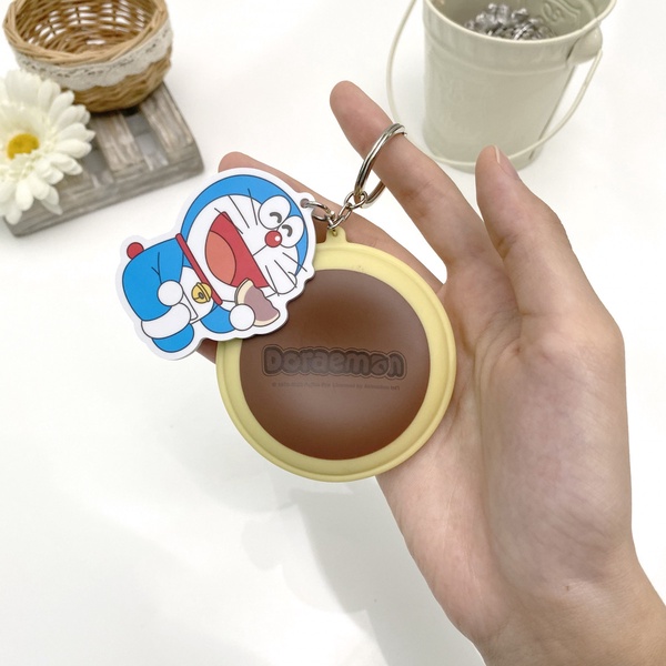 銅鑼燒變icash？7-11推出「哆啦A夢icash」，旁邊的銅鑼燒零錢包才是本體