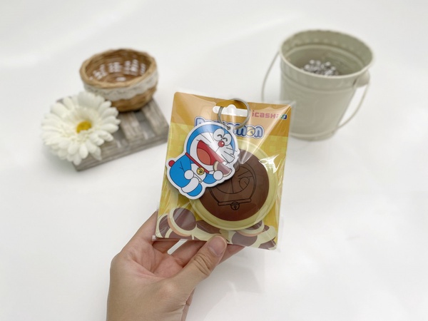銅鑼燒變icash？7-11推出「哆啦A夢icash」，旁邊的銅鑼燒零錢包才是本體