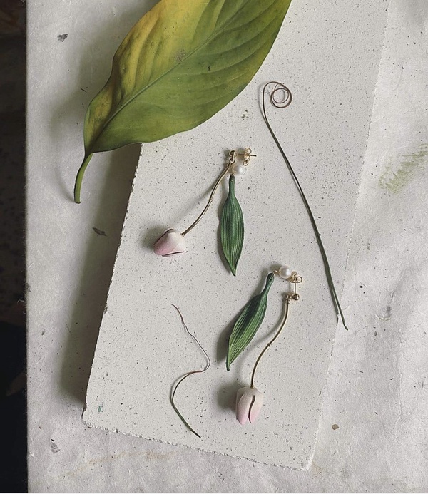 像油畫一樣的「布朗尼鬱金香花束」！加碼4款鬱金香小物，七夕送禮就選這個
