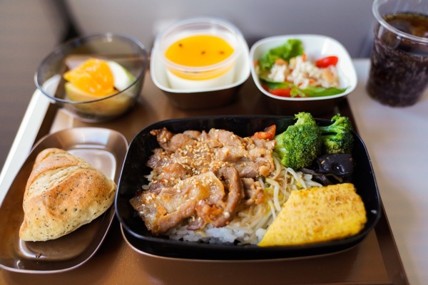 星宇航空「七夕情人節班機」今日開搶！還能入住五星飯店、享用情人節大餐～