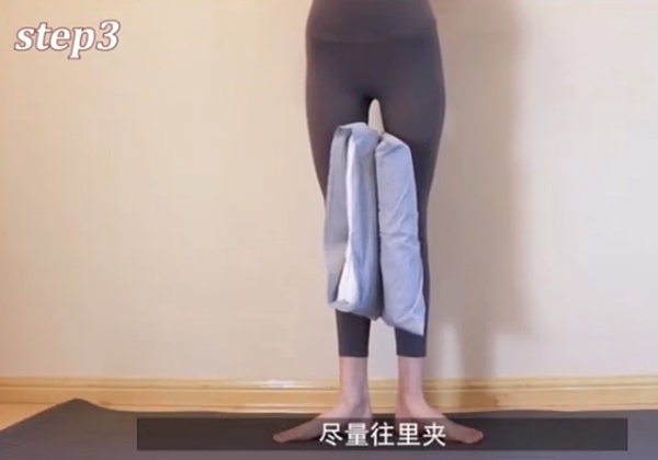 XO型腿、O型腿必學！模特兒親授矯正「小腿外翻」運動，小腿更纖細、居家練出長直腿