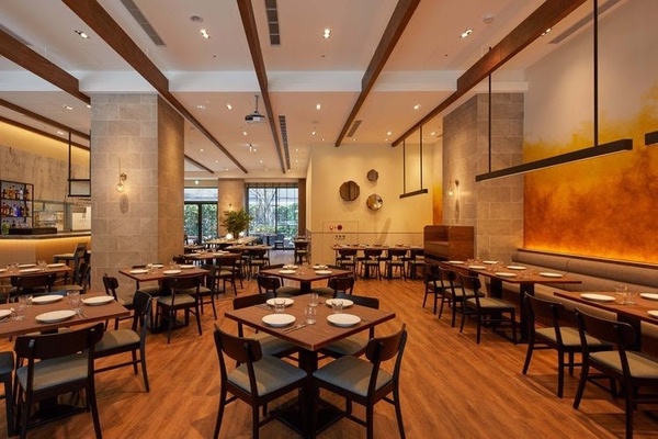 頂樓日式浴場可以邊泡湯邊看101!日本「三井花園飯店」海外首館登場