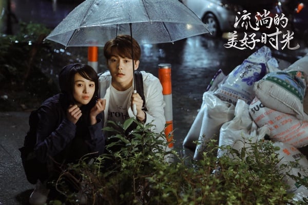 10對陸劇「青梅竹馬」！《以家人之名》偽兄妹情、《如此可愛的我們》歡喜冤家都好甜~
