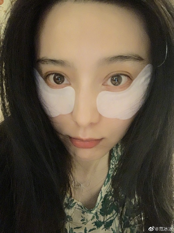 范冰冰「零毛孔肌」養成秘訣公開！抹茶敷臉是關鍵，改善草莓鼻、複製范冰冰神仙美貌！