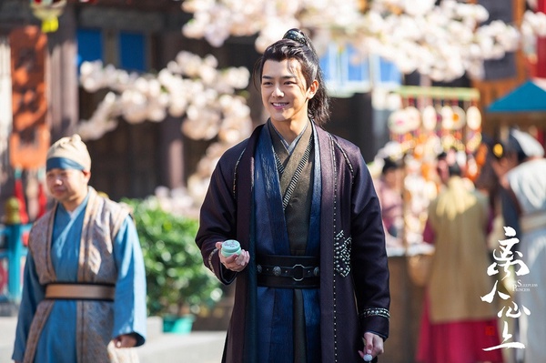 熱播甜寵劇古裝男神3:周大為 飾演《離人心上》羅戟