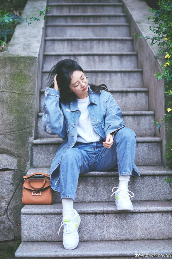 《以家人之名》譚松韻穿搭秘訣!譚松韻示範小個子減齡穿搭