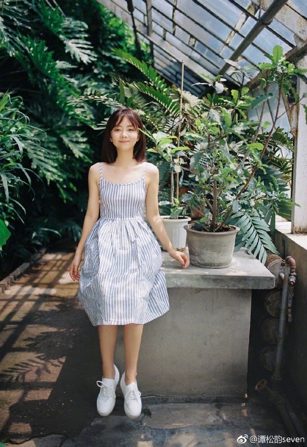 《以家人之名》譚松韻穿搭秘訣!譚松韻示範小個子減齡穿搭