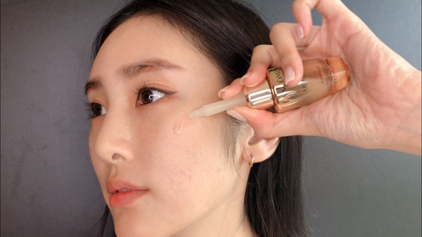 2020「修護精華」新品盤點！舒緩保濕、改善細紋暗沉，DR.WU、BFFECT小資保養必備！