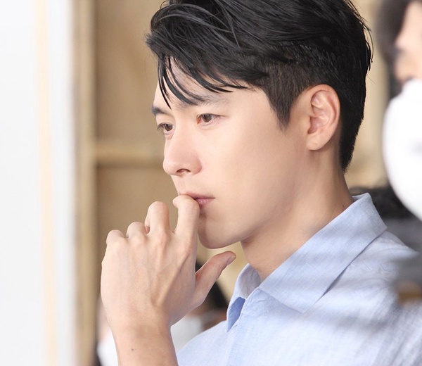 玄彬有望演《機密同盟2》！玄彬新造型和《愛的迫降》差好多，粉絲「以為是祖父」嚇翻