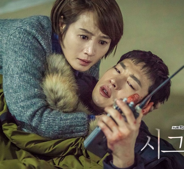 跪求這些韓劇出續集！《步步》IU&李準基現代重逢，金秀賢經營「藍月酒店」呼聲最高