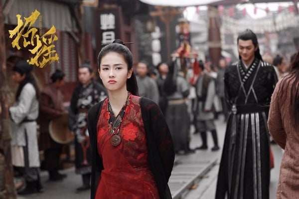 陸劇中人設「白轉黑」的主角5:白鹿 飾演《招搖》路招搖