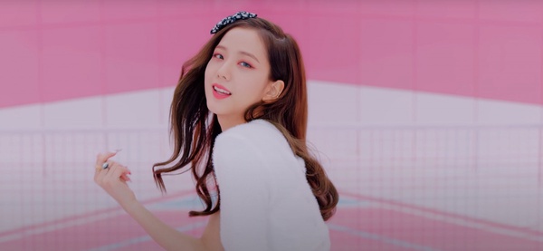 BLACKPINK新歌《Ice Cream》3大爭議惹怒粉絲!定位模糊、鏡頭不均,門面Jisoo只有6秒