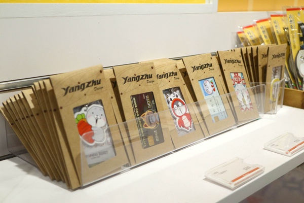 限時2週！「好想兔快閃店」登陸西門，1:1大小好想兔超欠拍，雙層玻璃杯等周邊不能錯過