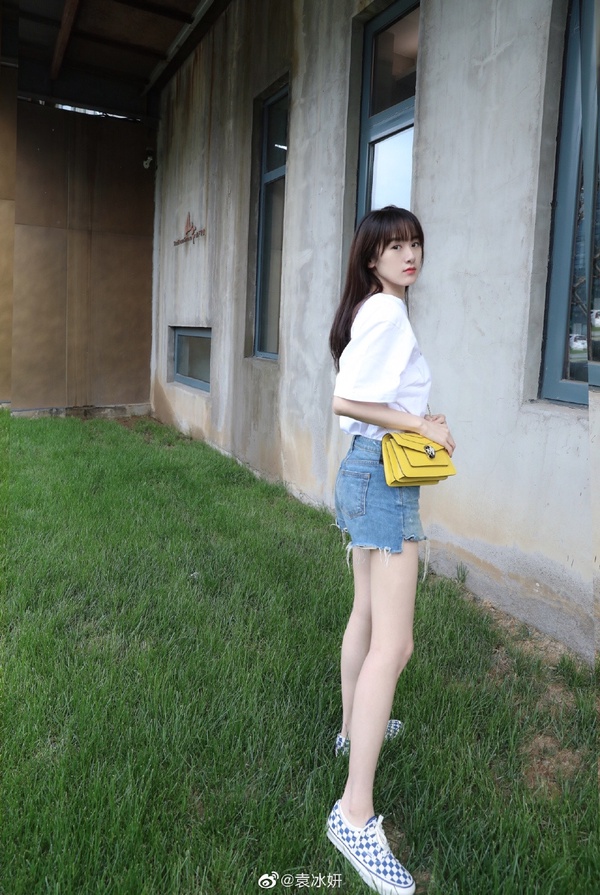 《琉璃》袁冰妍時裝比古裝美！袁冰妍穿搭5技巧，複製《琉璃》女主的甜美耐看氣質！