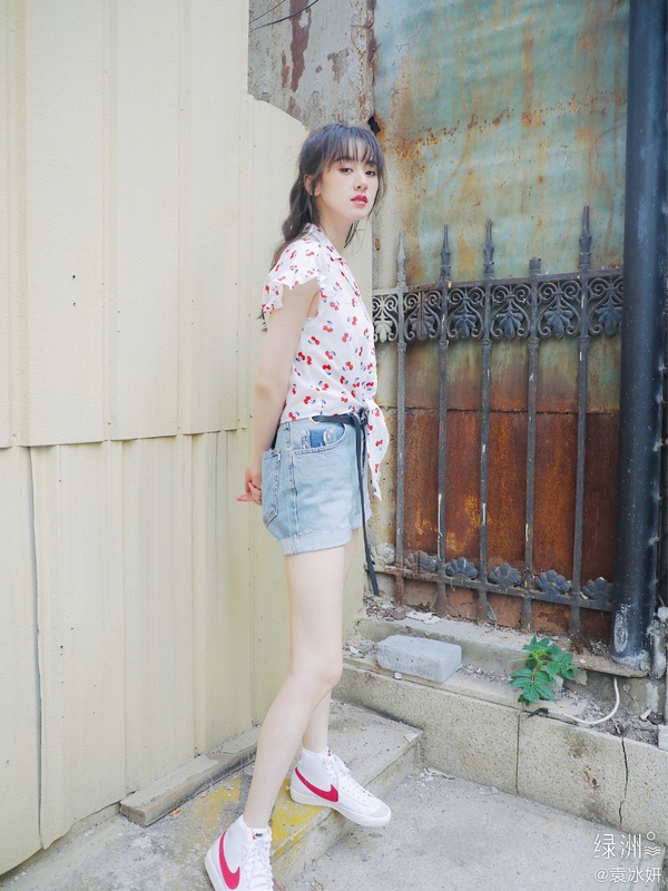 《琉璃》女主時裝比古裝美!袁冰妍穿搭5技巧