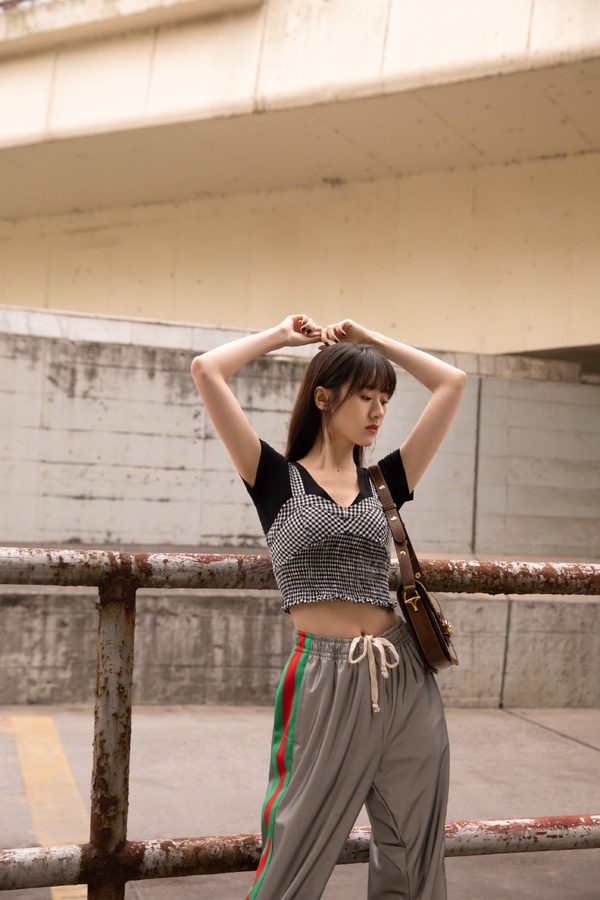 《琉璃》女主時裝比古裝美!袁冰妍穿搭5技巧