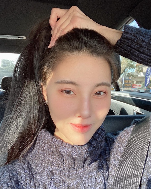 孫瑩瑩43歲無痕保養秘訣揭曉！凍零少女顏靠小棕瓶助攻，孫瑩瑩更獨家傳授告白必勝絕招