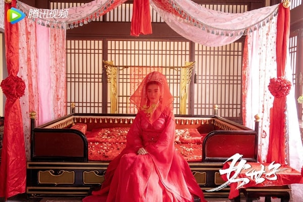 近期古裝劇「紅衣美人」9:尤靖茹 飾演《女世子》韓十一