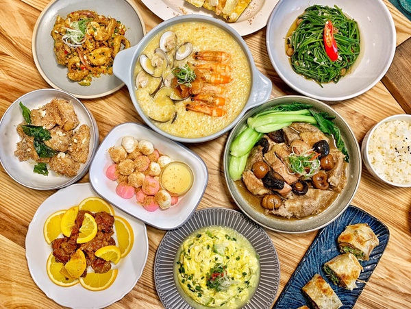 最時尚的台菜在這裡！台中「做茶菜」新開幕，牛肉捲餅、鹹酥雞，還吃得到紅白炸湯圓！