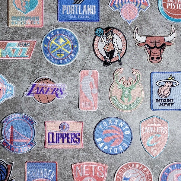 櫻花粉、寶寶藍夢幻空氣包！NBA STORE TAIWAN x CiPU喜舖「棉花糖蓬蓬包」療癒滿分！