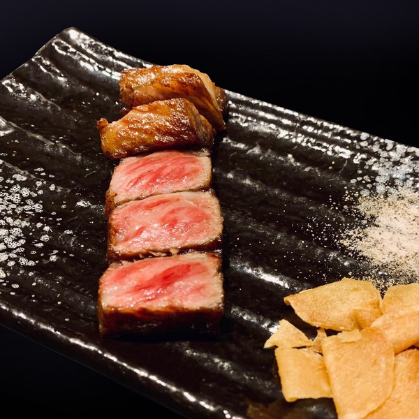 CP值超高的套餐！犇和牛館推無菜單料理，日本和牛、海膽、龍蝦1380元起就吃得到！