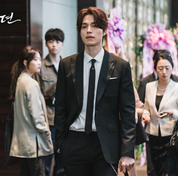 《九尾狐傳》新預告公開!PD趙寶兒訪問九尾狐李棟旭!