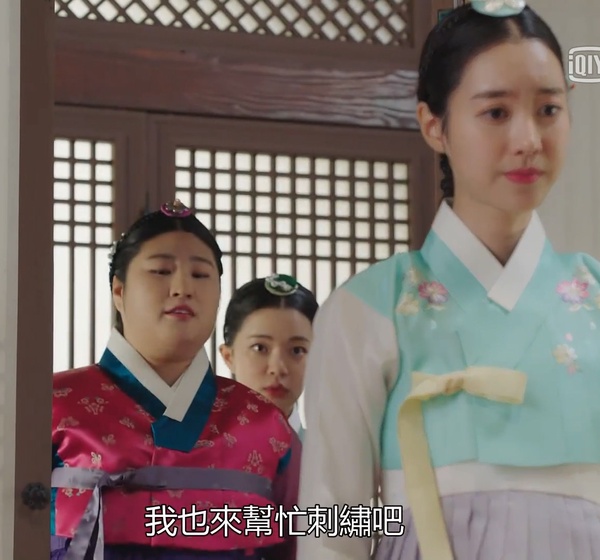 《揀擇－女人們的戰爭》老梗宮鬥把戲1：登場前夕，服裝被毀