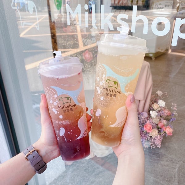 迷客夏推出氣泡飲！超人氣「柳丁系列」全新升級，加碼夢幻系「蔓莓花漾」超欠拍