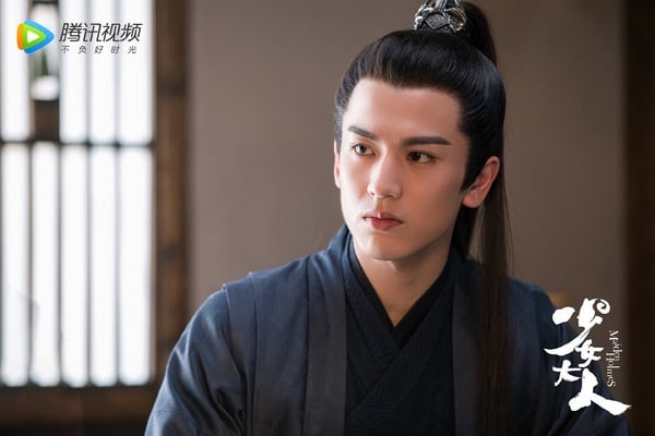 近期「兩部戲同時對打」的演員5:張凌赫《少女大人》vs《心動的瞬間》
