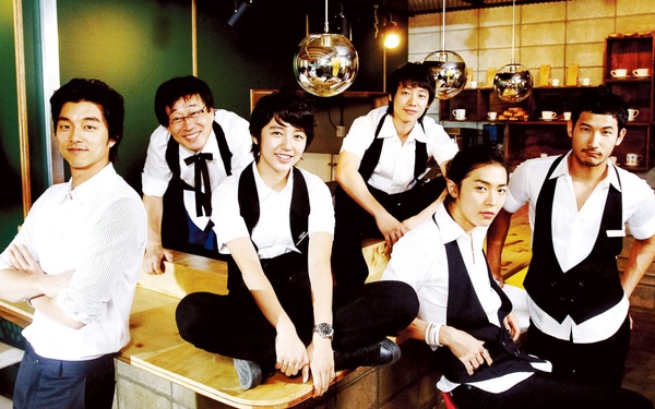孔劉《咖啡王子一號店》紀錄片預告公開！孔劉、金材昱回顧13年前青澀模樣，羞到遮臉！