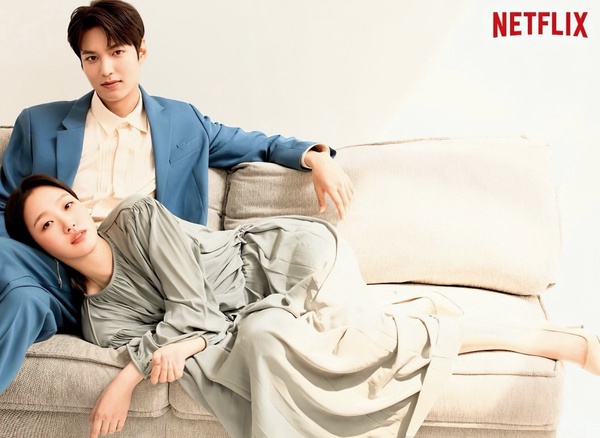 《九尾狐傳》李棟旭、趙寶兒情侶畫報好甜！6對韓星情侶畫報盤點，玄彬、孫藝珍是經典