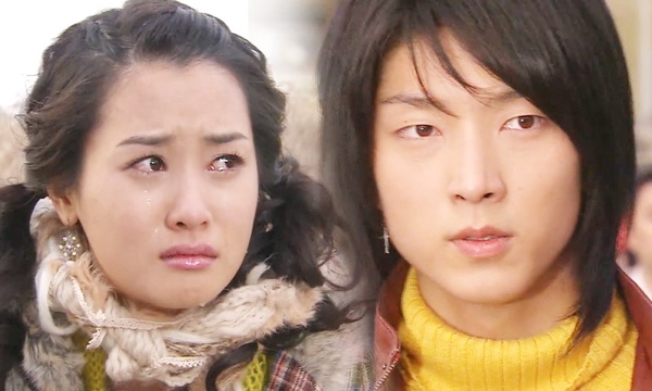 李準基《一枝梅》舊照被翻出、根本無差異!韓星10年對比,玄彬、李敏鎬都有過嫩顏時期