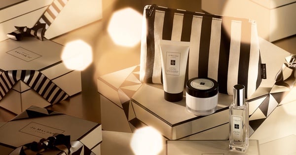 Jo Malone 2020聖誕系列搶先看！英國梨與小蒼蘭套組華麗，限定聖誕新香換上珠寶瓶身！