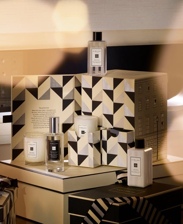 Jo Malone 2020聖誕系列搶先看！英國梨與小蒼蘭套組華麗，限定聖誕新香換上珠寶瓶身！