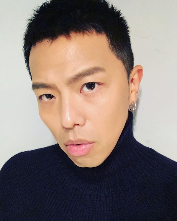 小鬼黃鴻升過世/楊丞琳送完小鬼最後一程，與華岡幫深夜再發文：「我們還在等你入夢」
