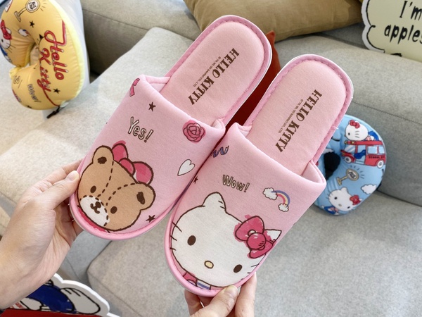 屈臣氏Hello Kitty「友你真好」集點活動!一系列19款居家雜貨周邊,就在這天開跑