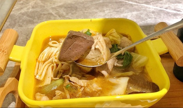 一個人也可以吃麻辣鍋！個人麻辣鍋「辣MINI」全台首店開幕，加碼打卡送麻辣滷鴨血！