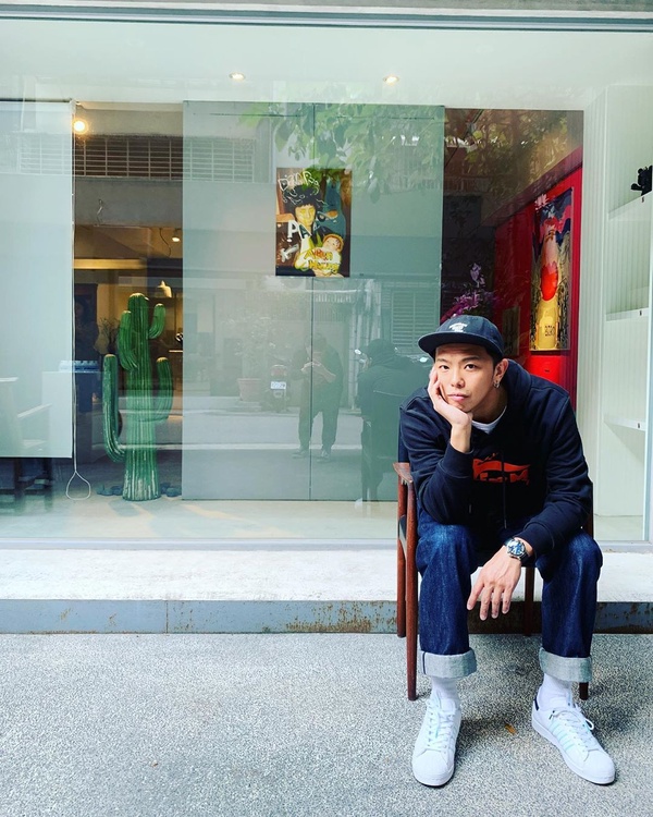 小鬼人生故事回顧6:除了演藝事業,還經營潮牌、開畫展