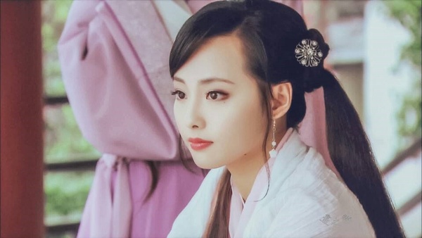 待播古裝劇「顏值不輸女主」的女配3:張嘉倪 飾演《千古玦塵》蕪浣