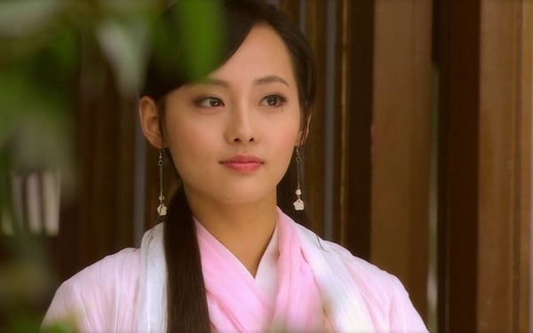 待播古裝劇「顏值不輸女主」的女配3:張嘉倪 飾演《千古玦塵》蕪浣