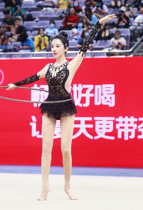 圓臉也有美腿！10個陸劇中「隱藏版的美腿女神」，原來趙露思、譚松韻的腿也這麼美
