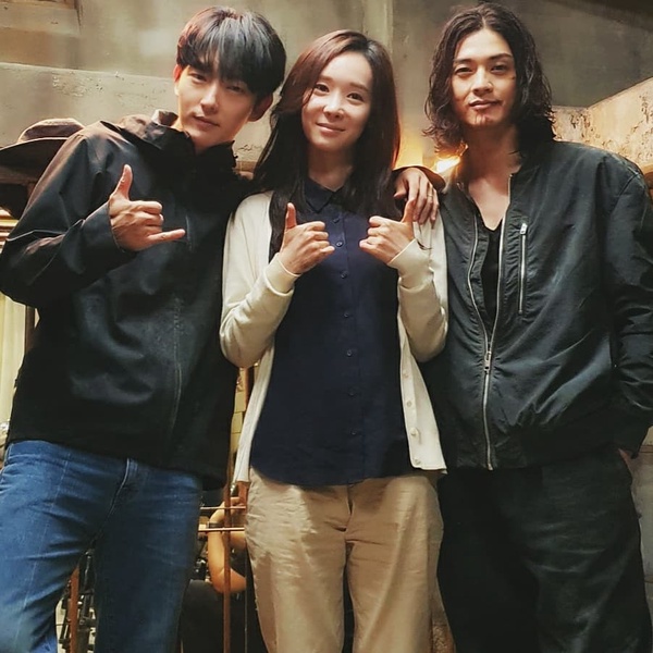 《惡之花》結局李準基IG分享終映感言:「感謝大家讓電視劇以『愛之花』模樣綻放!」
