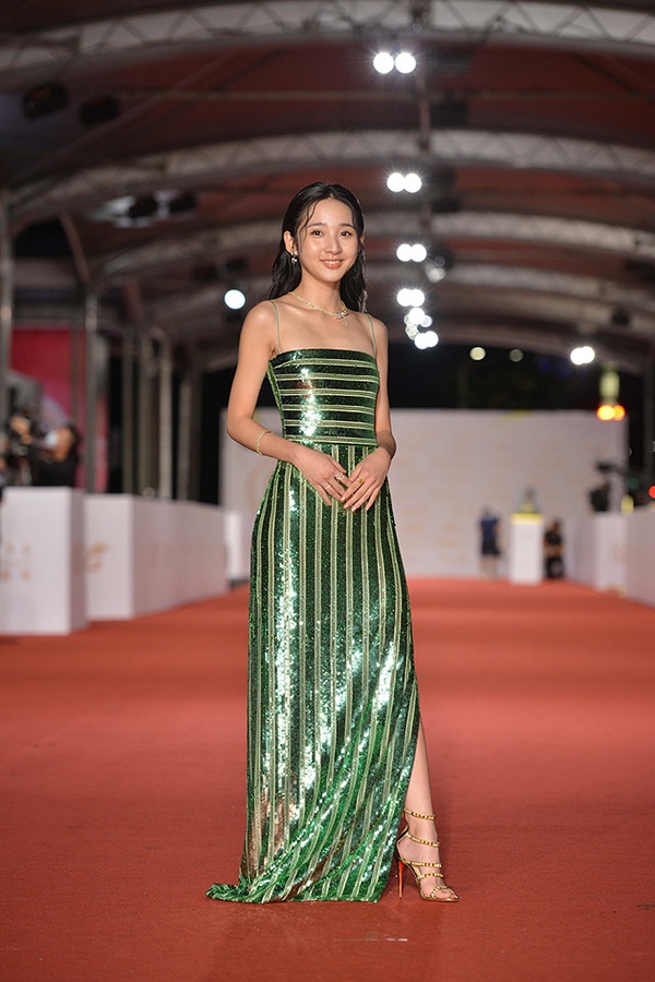 2020第55屆金鐘獎紅毯十美：李沐《誰是被害者》
