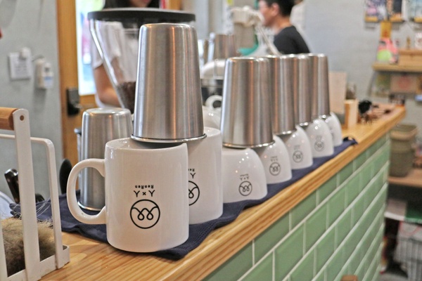 台東必吃早午餐店「人x人」！新鮮手作貝果＆經典奶油厚片，超美店面好吃又好拍