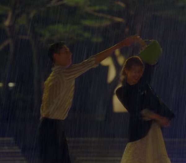 《青春紀錄》朴敘俊將客串登場！朴寶劍＆朴素丹「雨中共舞」，細節藏好多象徵涵義！