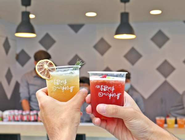 茶裏王變調酒!華山快閃店限定,白毫烏龍等經典茶香,全都變身成「零酒精微醺特調」