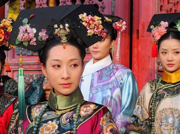 《甄嬛傳》劇版&原著小說差異2:安陵容黑化的動機是甄珩