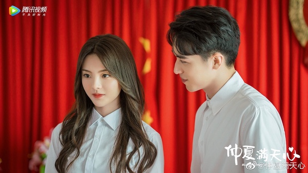 9部高糖的「契約結婚」甜寵陸劇！《完美先生和差不多小姐》先婚後愛的同居愛情甜炸