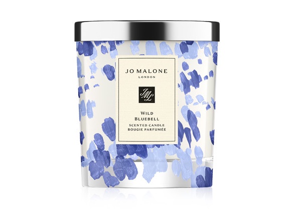 Jo Malone藍風鈴推夢幻限量款！藍色花瓣點綴＆Jo Malone經典藍風鈴香氣，包裝控美哭！